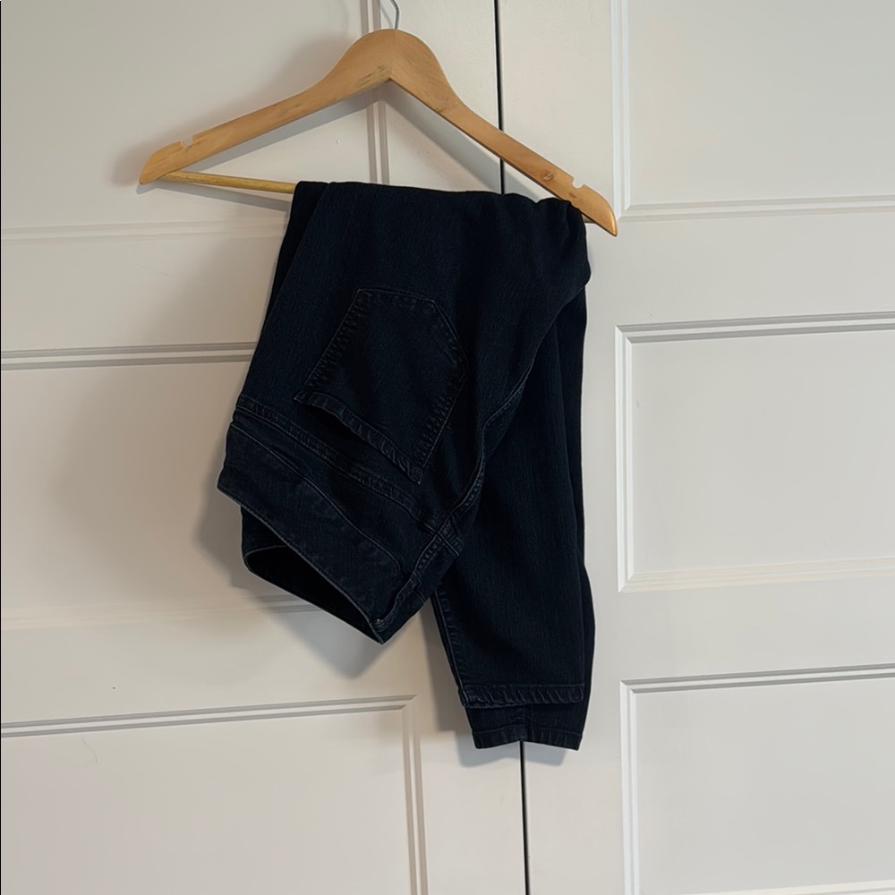 Torrid size 16 dark blue jeans